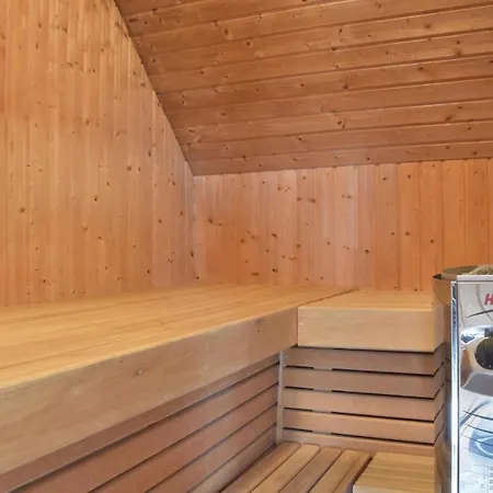 Amazing In With Sauna 度假居 灵克宾